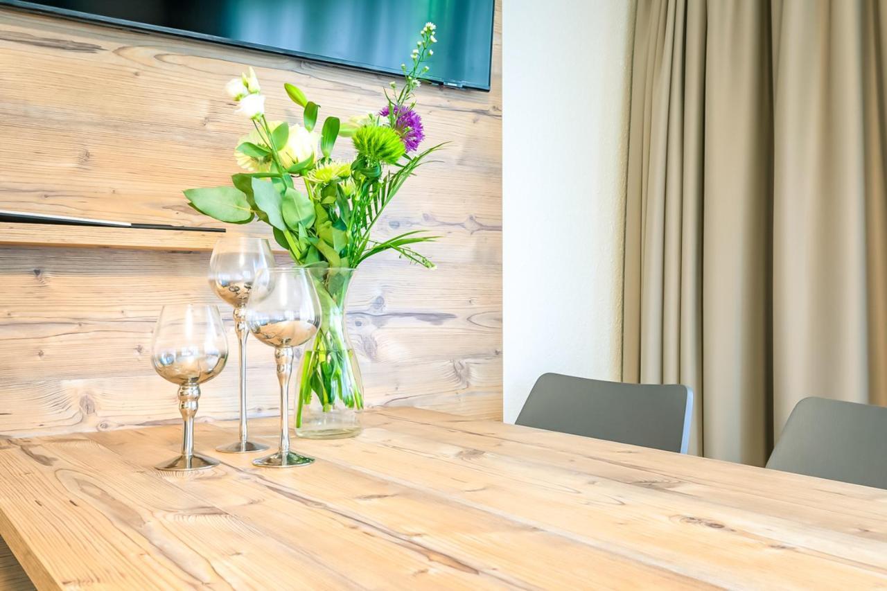 Lauberhorn Apartment - Aare Jungfrau Ag جريندلوالد المظهر الخارجي الصورة